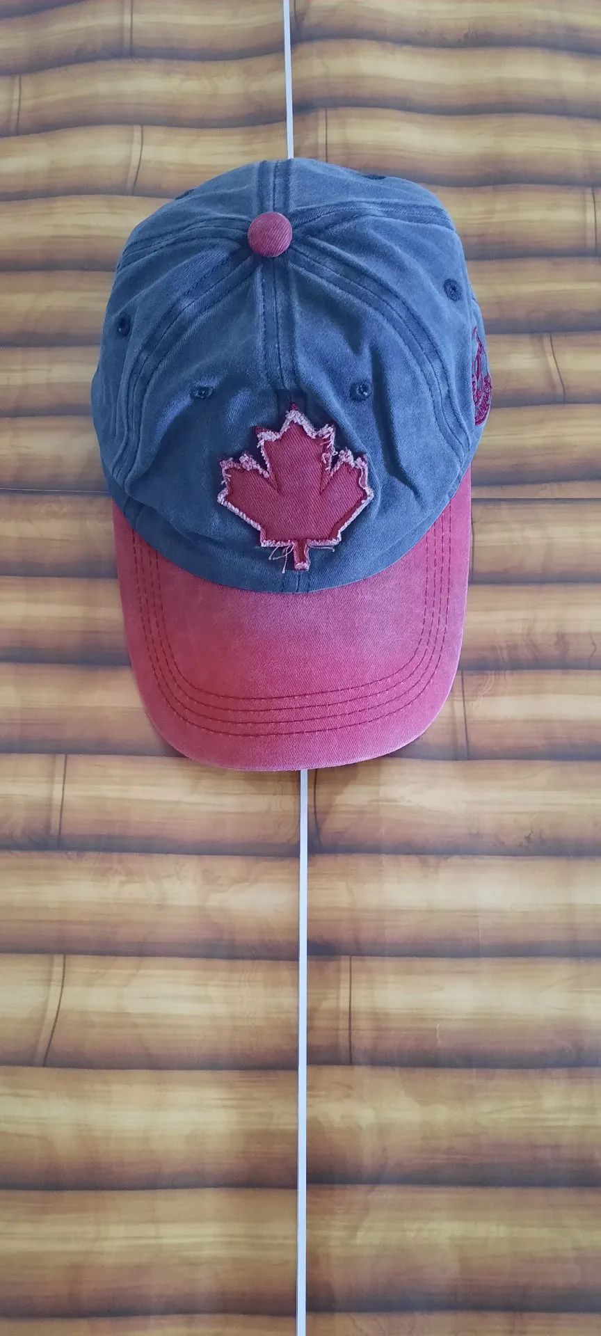 Boné  Folha de Maple Canadá.