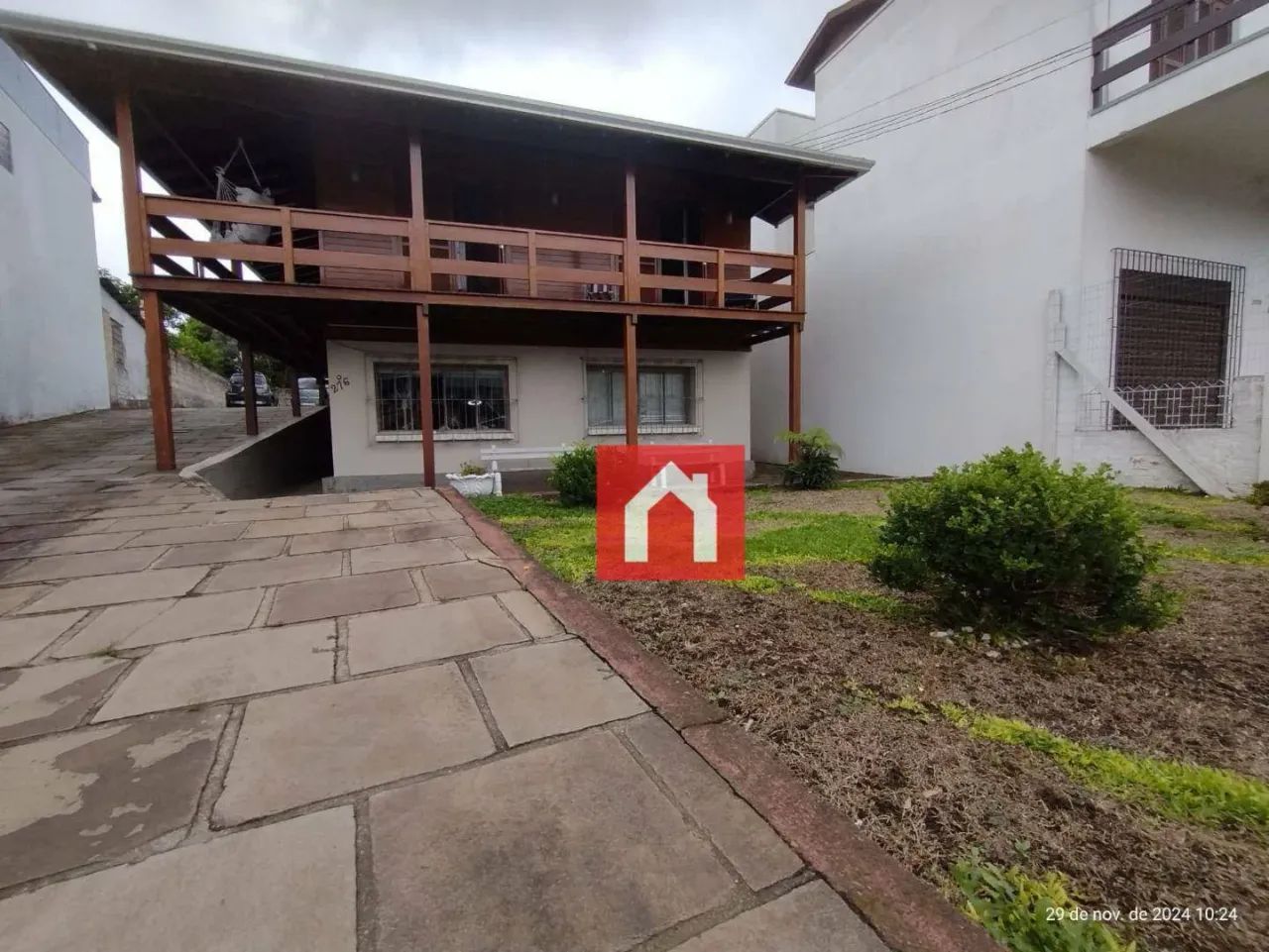 Casa com 5 dormitórios à venda, 200 m² por R$ 905.000,00 - Pio X - Farroupilha/RS