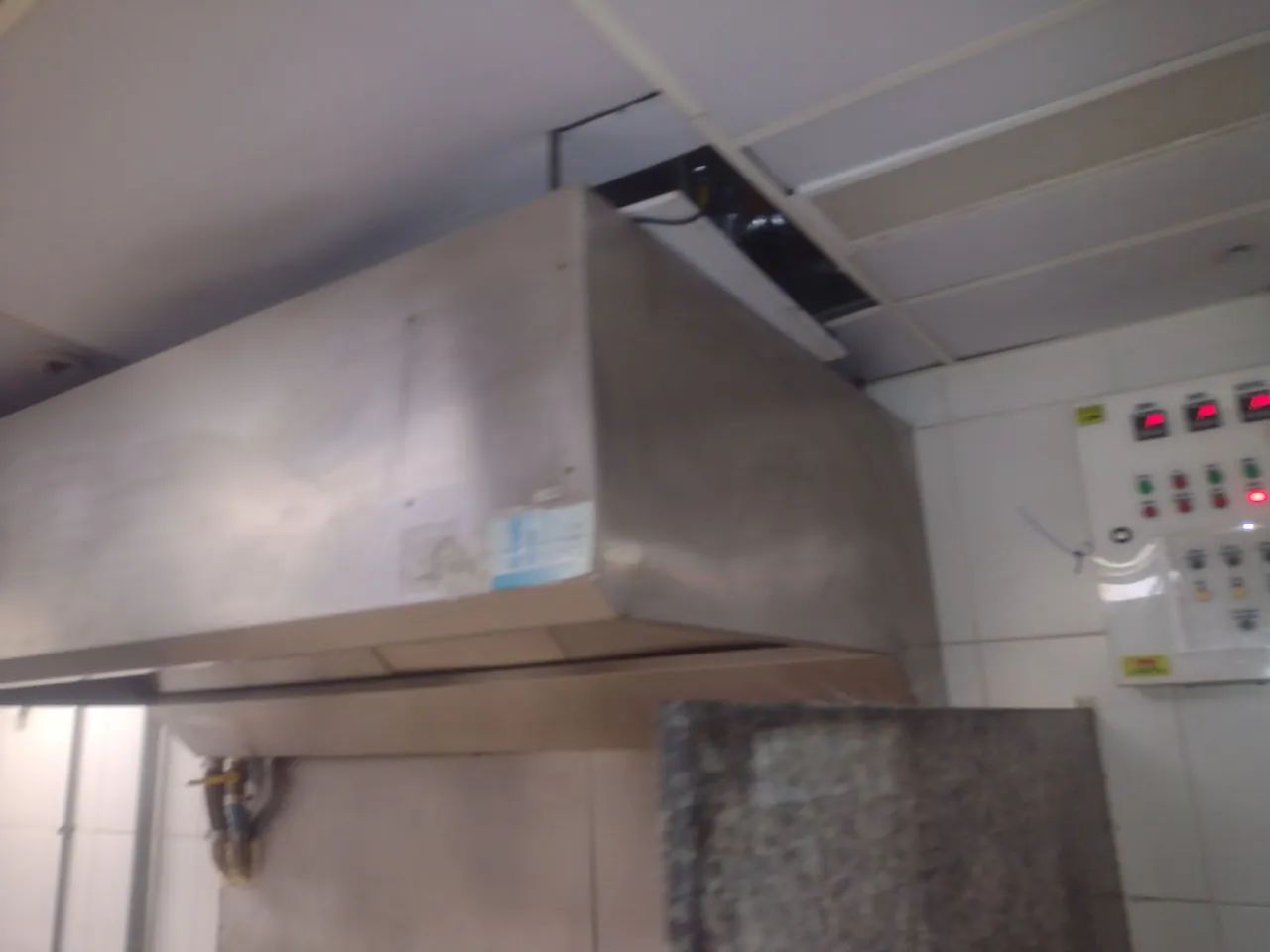 Coifa industrial 2,20x1,10 R$ 2.800,00 - Foto 2