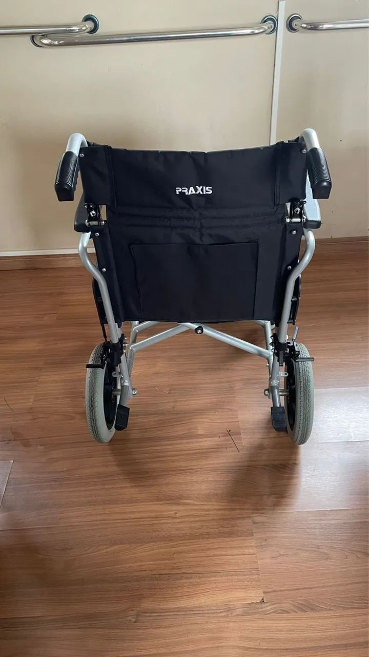 Cadeira de rodas práxis modelo barcelona - Foto 2