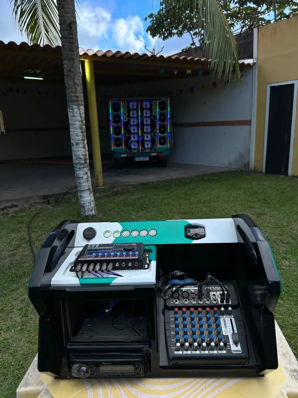 PAREDÃO (som automotivo) 1