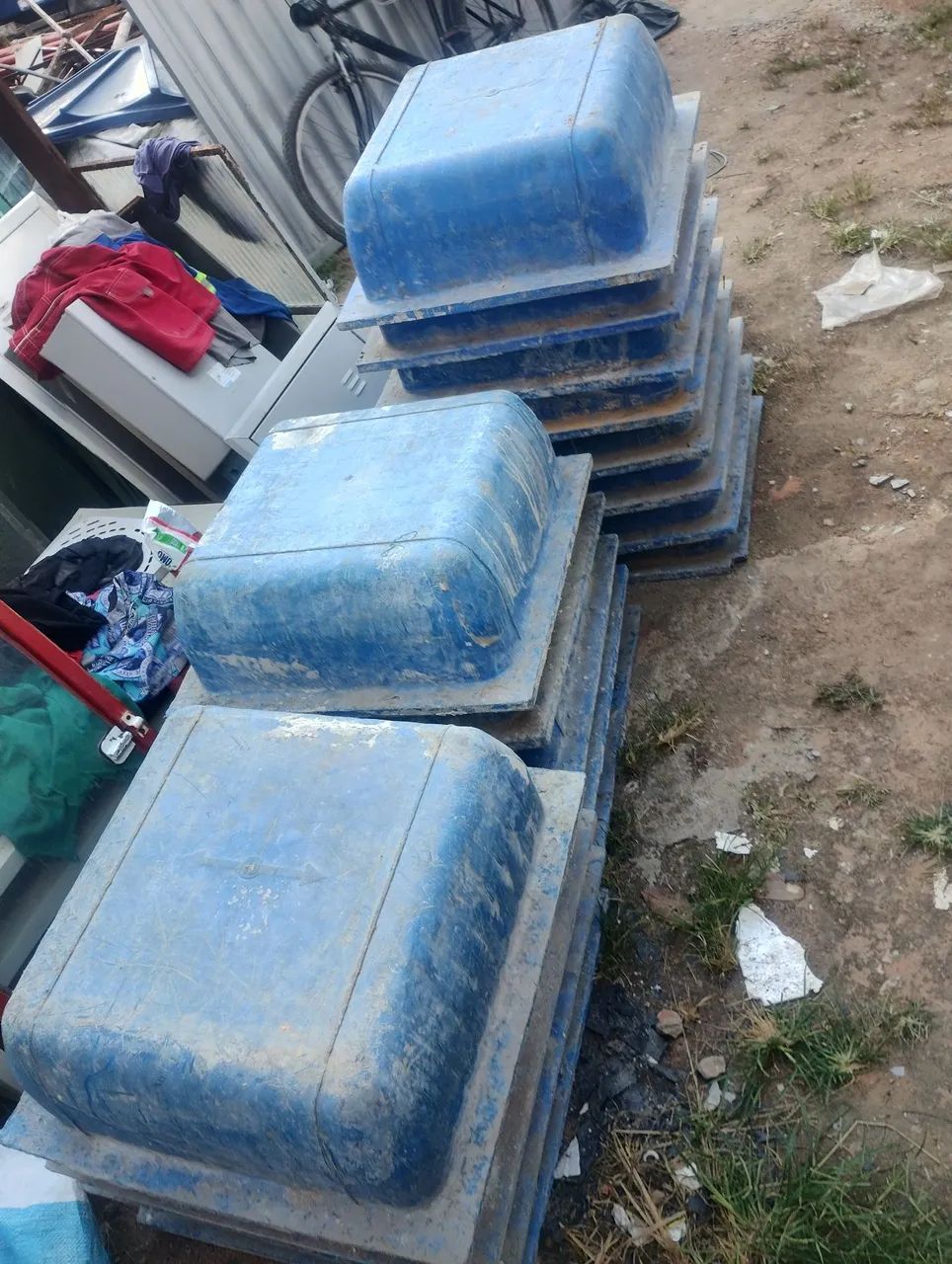 Formas para laje valor da unidade $35 tenho 20 unidades só ligar *71 ou zap - Foto 2