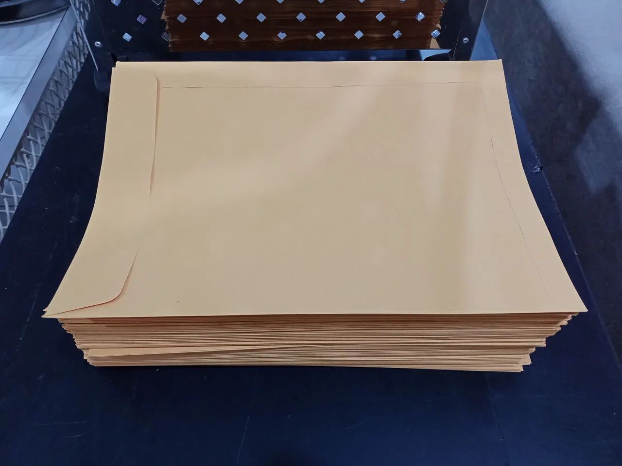 Lote de 250 Envelopes Kraft Ouro - Foto 5