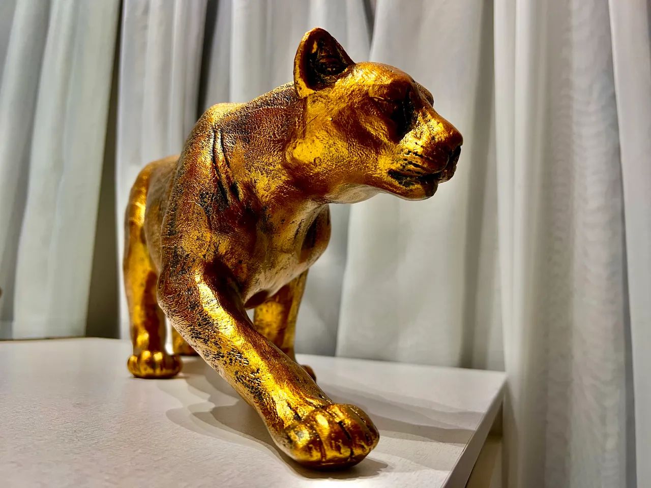 Estátua Animal Decorativo Onça Dourada Luxo Design Moderno - Foto 4