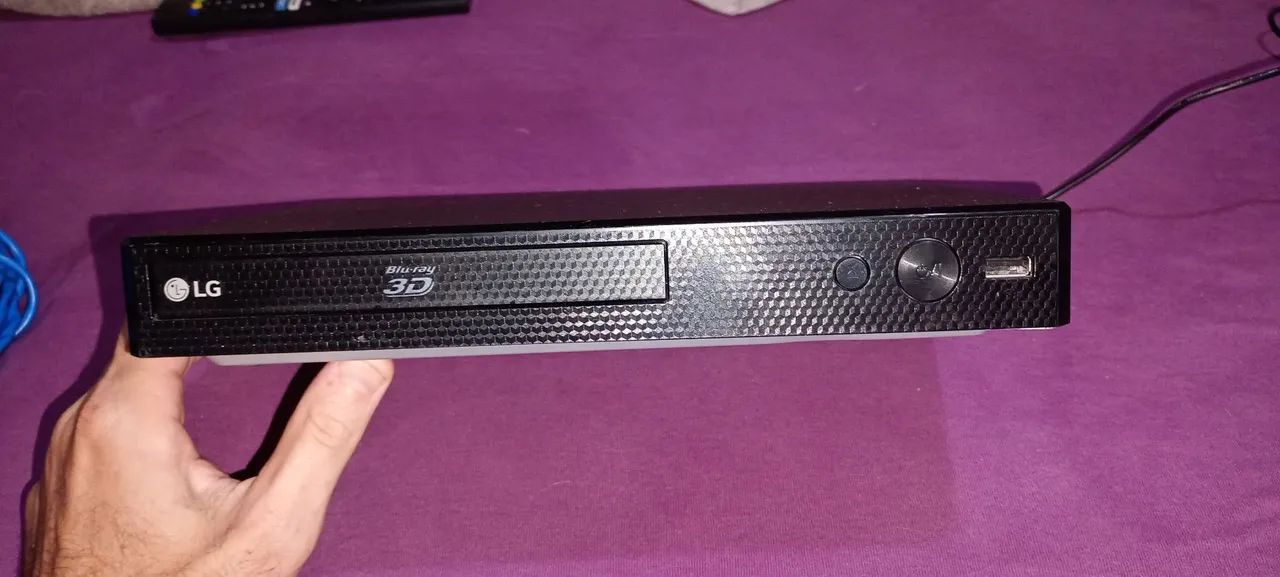 reprodutor de Blu-ray e DVD LG BP450.65734682004098122
