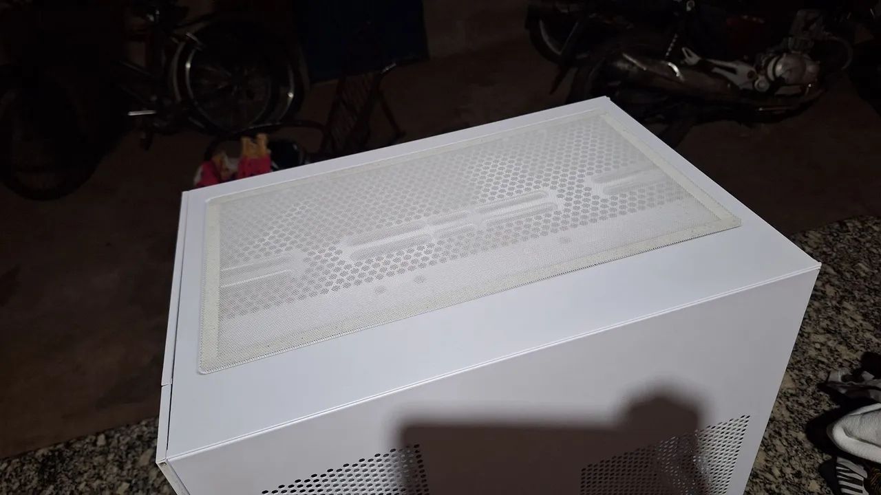 Gabinete Redragon Wideload Lite White Aquário - USADO - Foto 2
