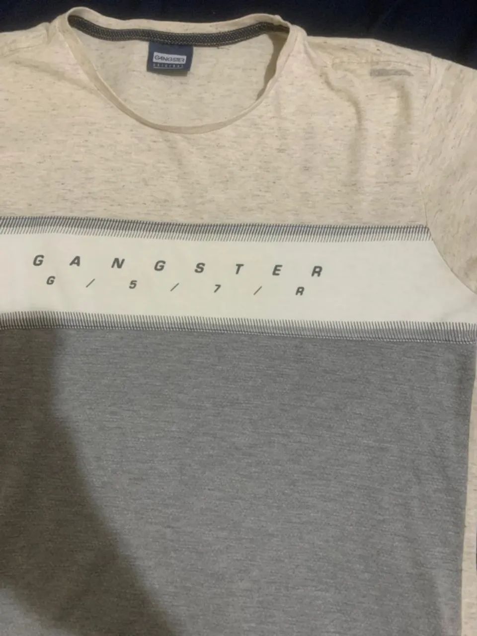 Camiseta Cinza, Branca e bege - Foto 2
