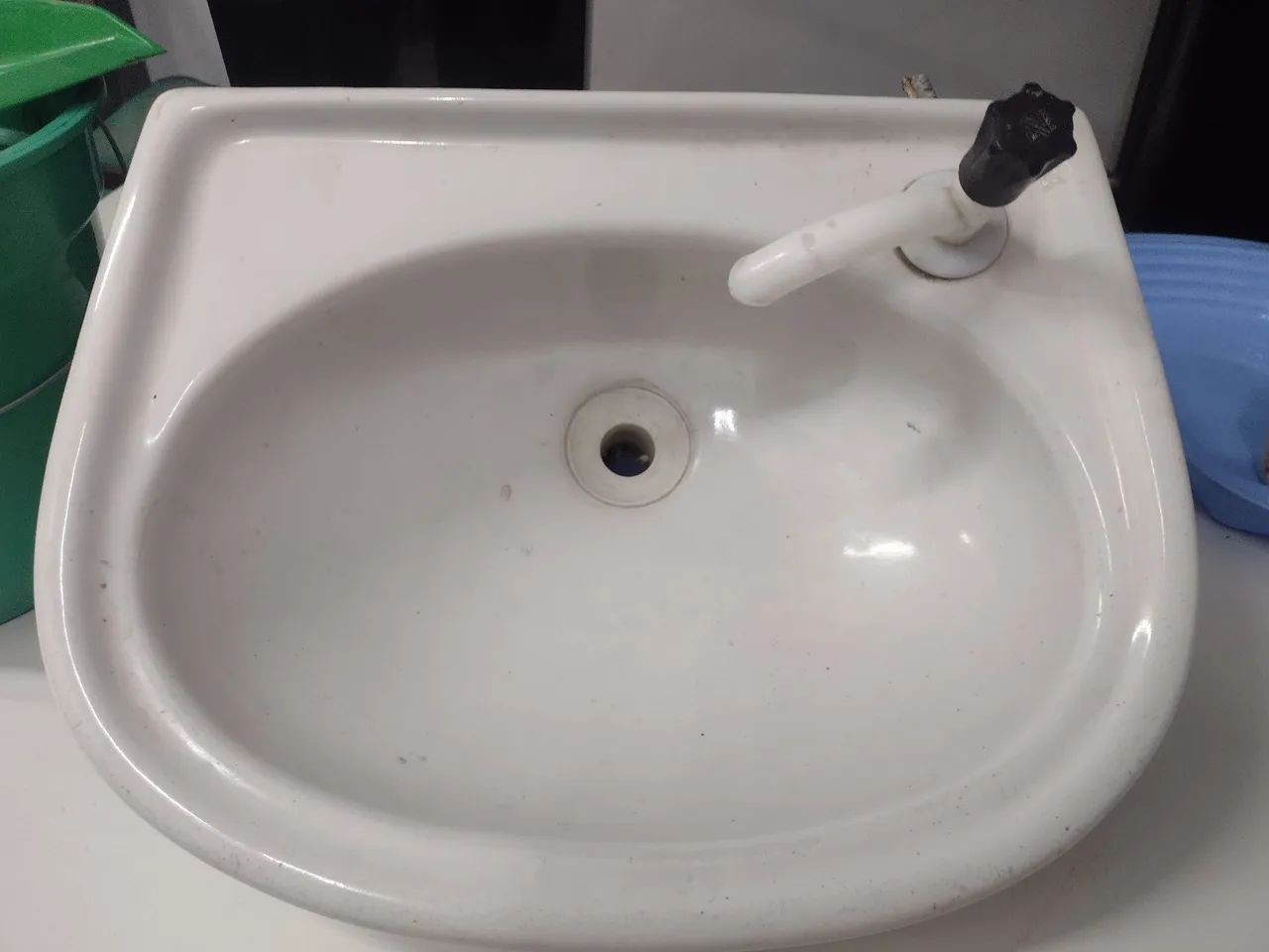 Cuba de pia redonda branca