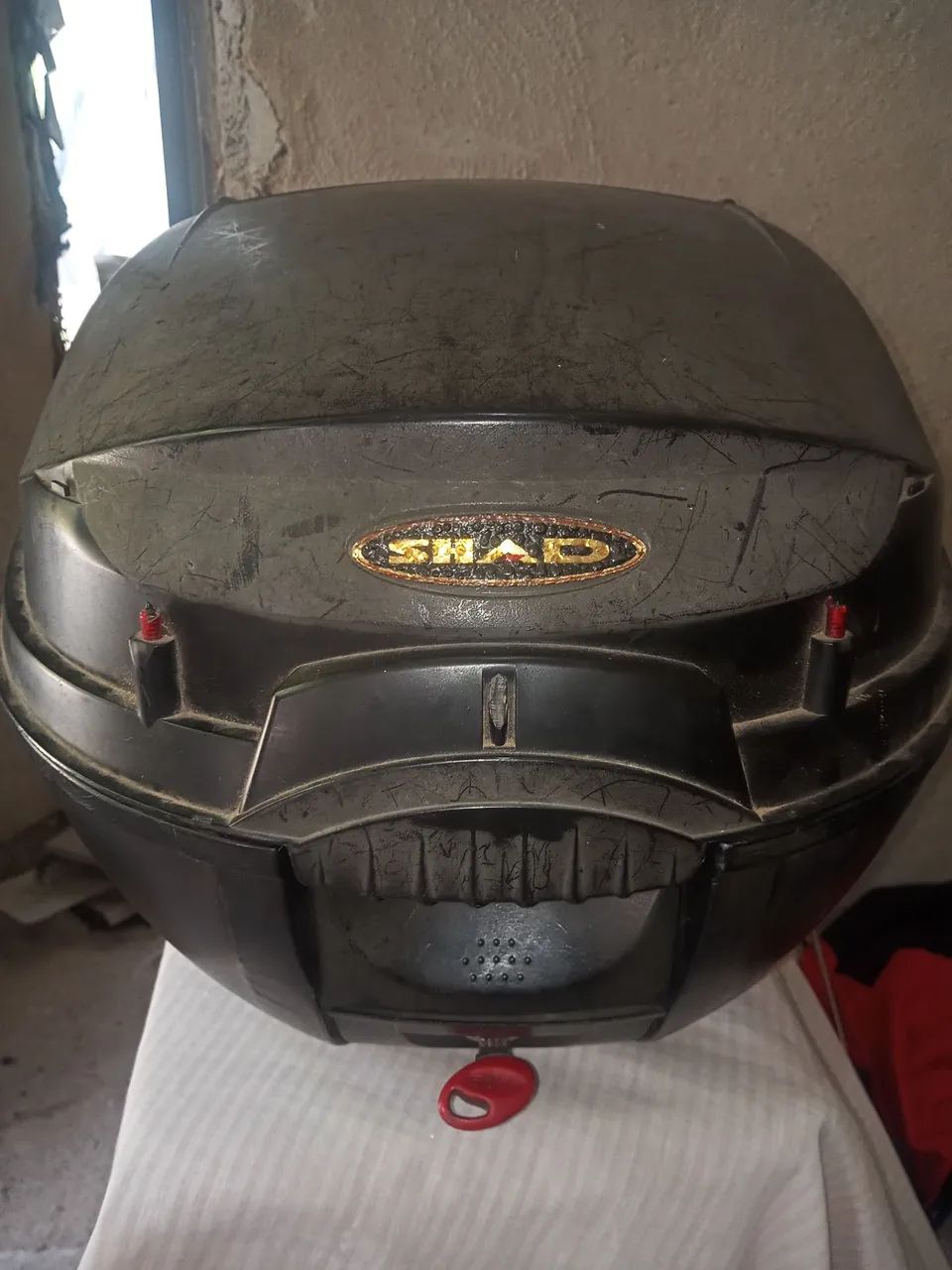 Motorcycle trunk64303952516355121