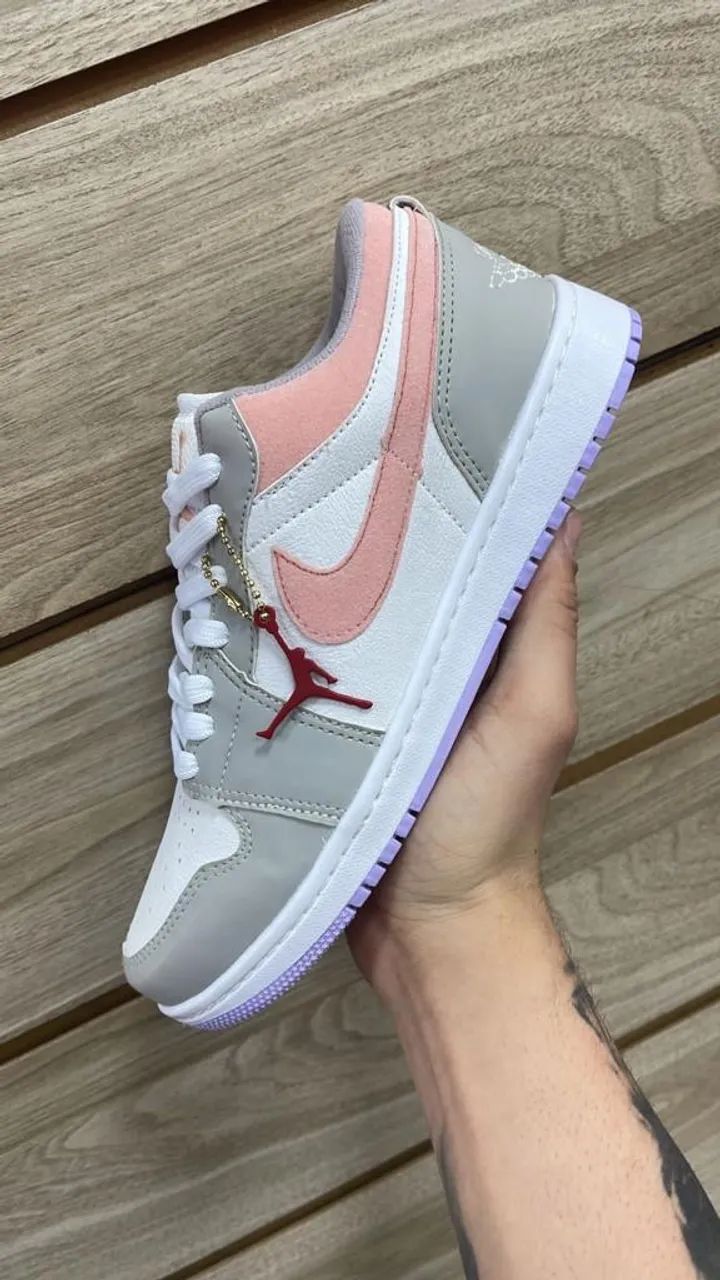 Tênis Nike Dunk Low: Preto e Branco Entregamos  - Foto 4