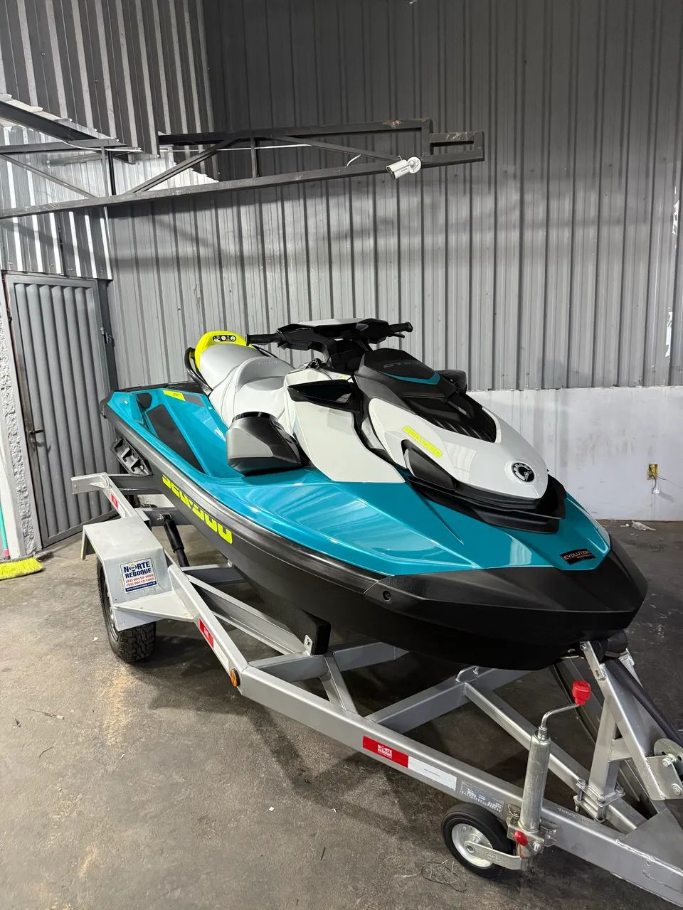 Jetski Seadoo GTi SE 170 27 horas de uso único dono com carrocinha emplacada