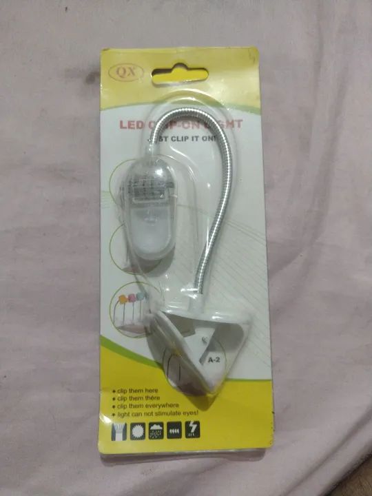 Luminária LED Clip - Iluminação prática e versátil