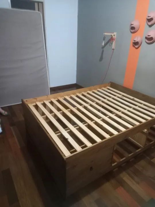  Cama de Madeira Marrom Antique - Foto 3