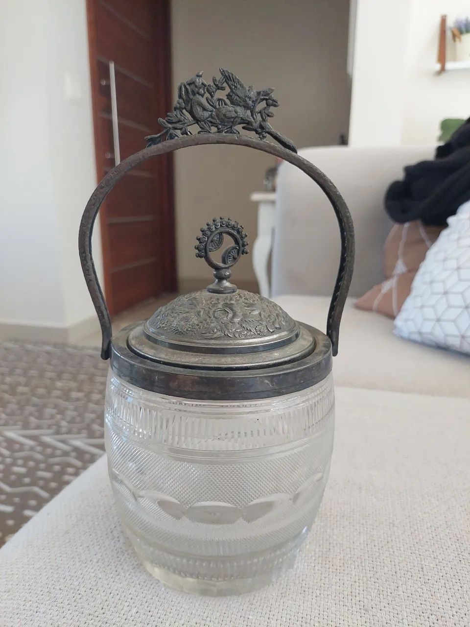 Bomboniere antigo com tampa de estanho - Foto 4