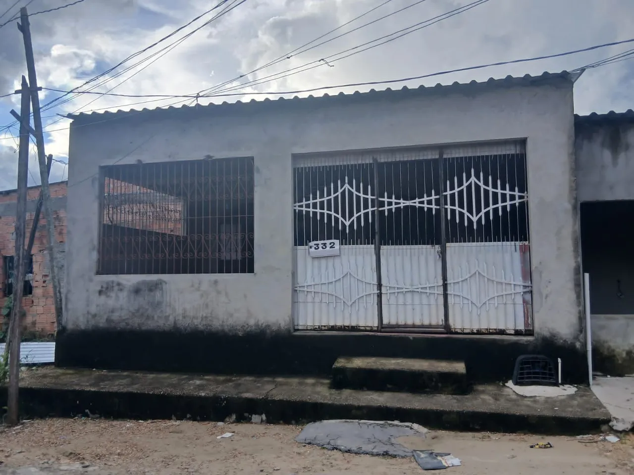 Vendendo está casa no Alfredo Nascimento