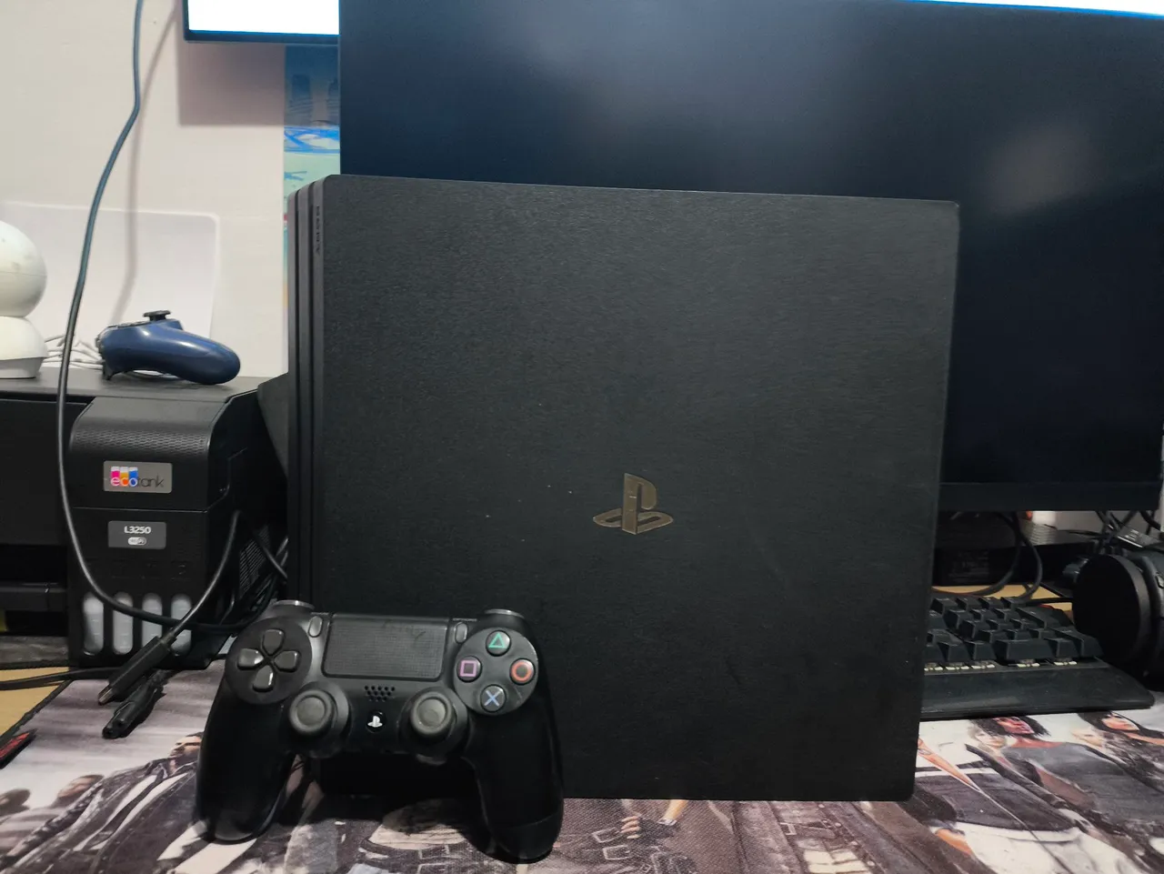PS4 PRO CUH7214