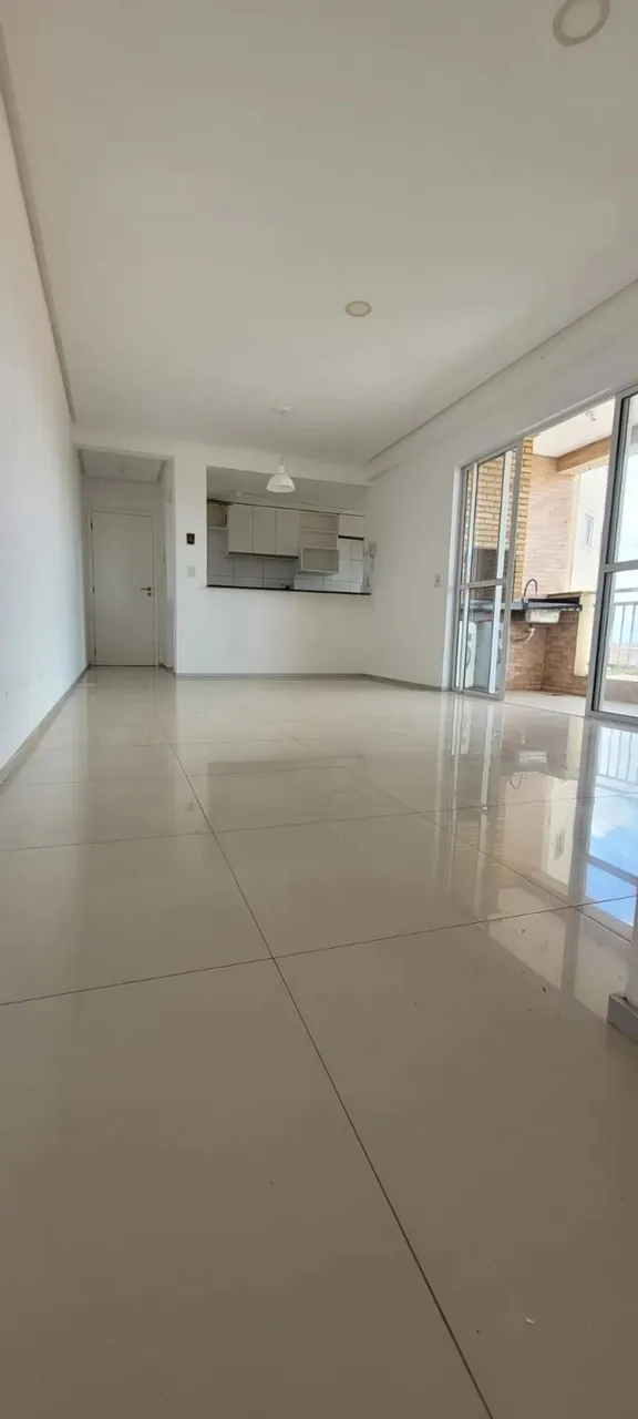 VENDO CIDADE DE MILÃO