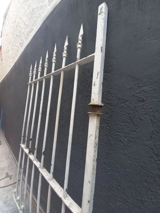 Portão grade de Ferro Branco 88cm X  1,97 - Foto 4