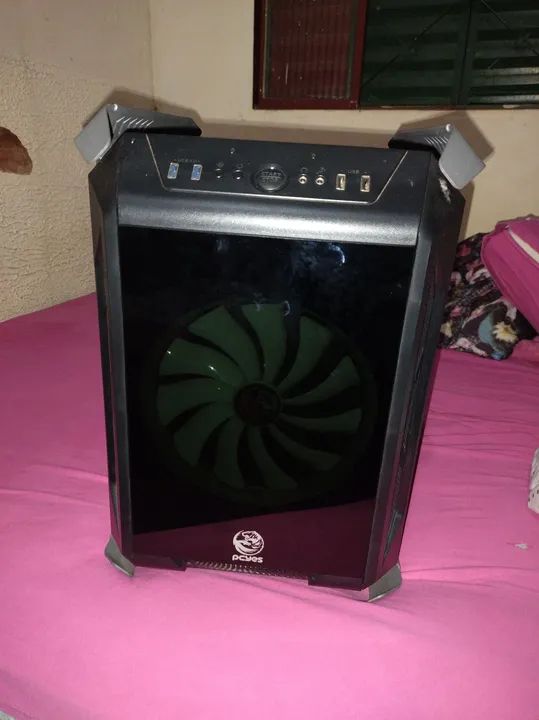 Gabinete Gamer PCYES
