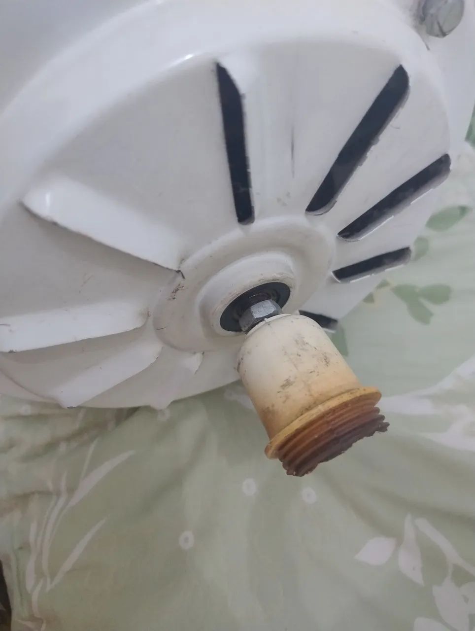 Ventilador de Teto Branco - Ótimo Estado! - Foto 2