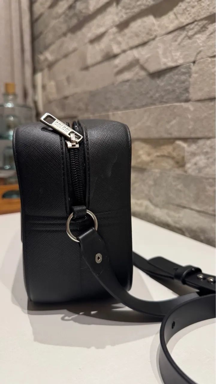 Bolsa Colcci Logo Preta - Foto 3