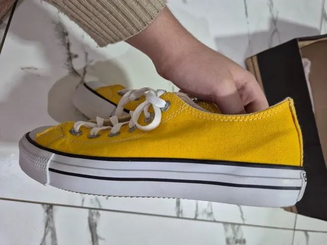 Tênis Converse All Star CT AS Core ox Cano Baixo Amarelo Tamanho 37  - Foto 2