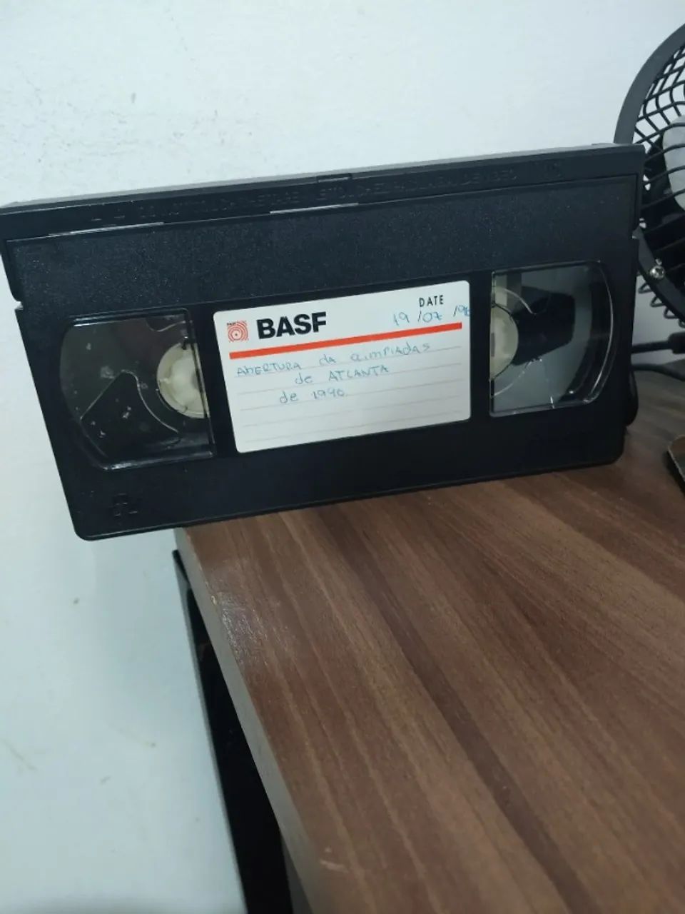 Fita VHS BASF EQ T 120 Chrome Technology - gravada - Foto 4