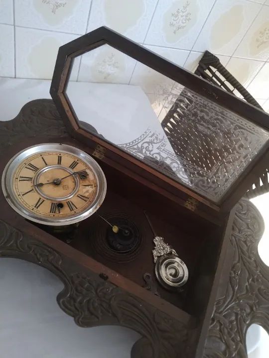 ANTIGO RELÓGIO DE PAREDE - ANSONIA CLOCK - Foto 2
