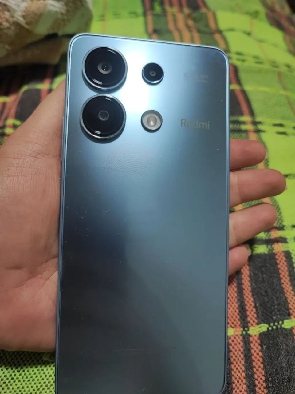 Vendo celular - Xiaomi redmi note 13. 1 mês de uso.  Acompanha capinha original e pelicula - Foto 3