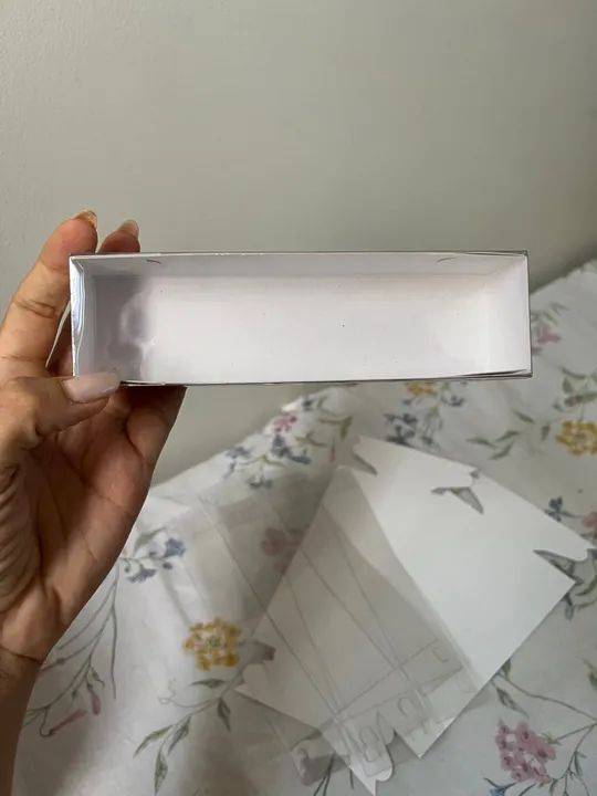 Caixa novas de Acrílico e de Papel para doces 