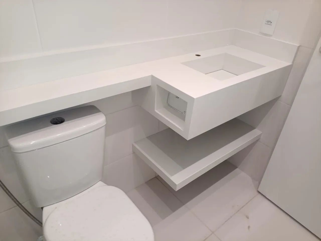 Pias com extensão feito por encomenda 100% porcelanato 