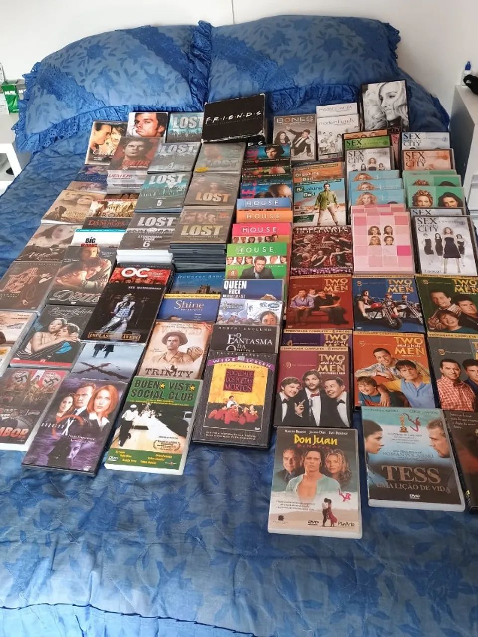 Séries originais e algumas autorais e filmes em DVD - Foto 4