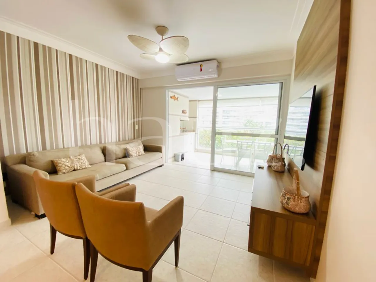 APARTAMENTO PARA LOCAÇÃO ANUAL, COM 3 SUÍTES, 138M2, NA RIVIERA DE SÃO LOURENÇO/ BERTIOGA