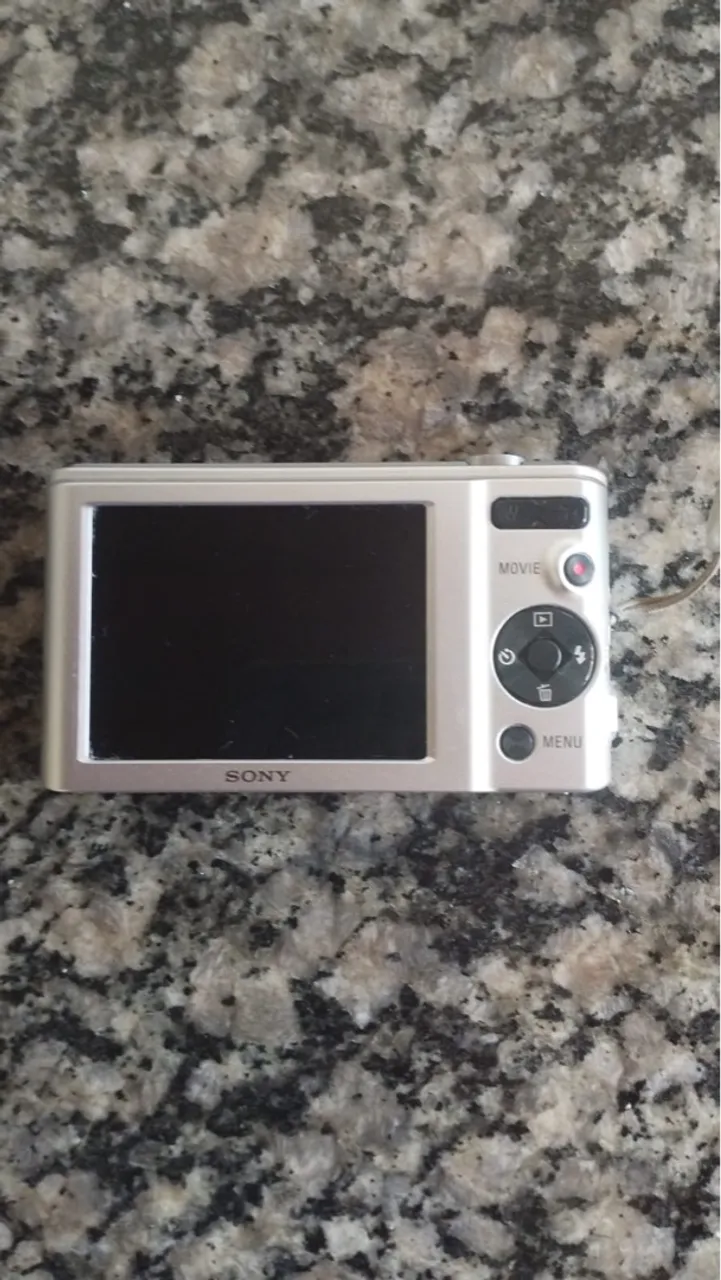 VENDO câmera nova