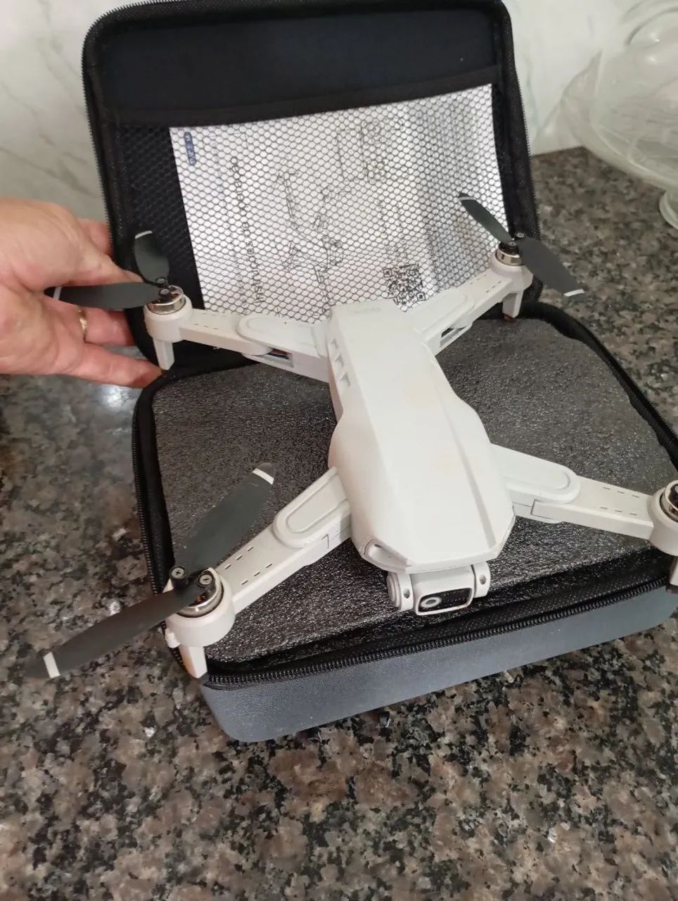 Drone com câmera 4K para fotos e vídeos incríveis