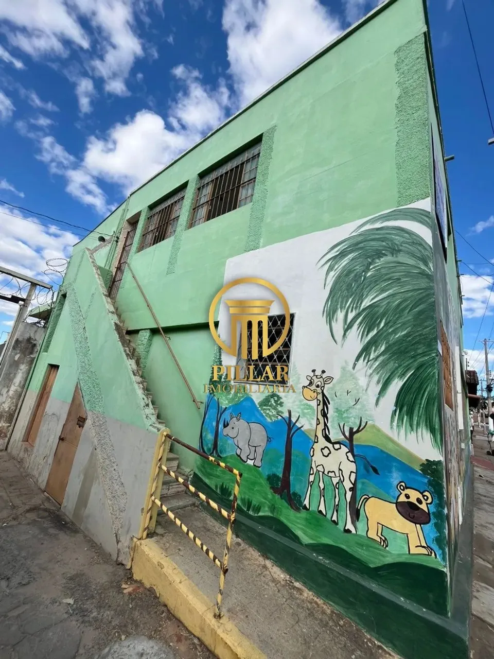 APARTAMENTO DISPONÍVEL PARA LOCAÇÃO NO BAIRRO CENTRO- MONTES CLAROS/MG