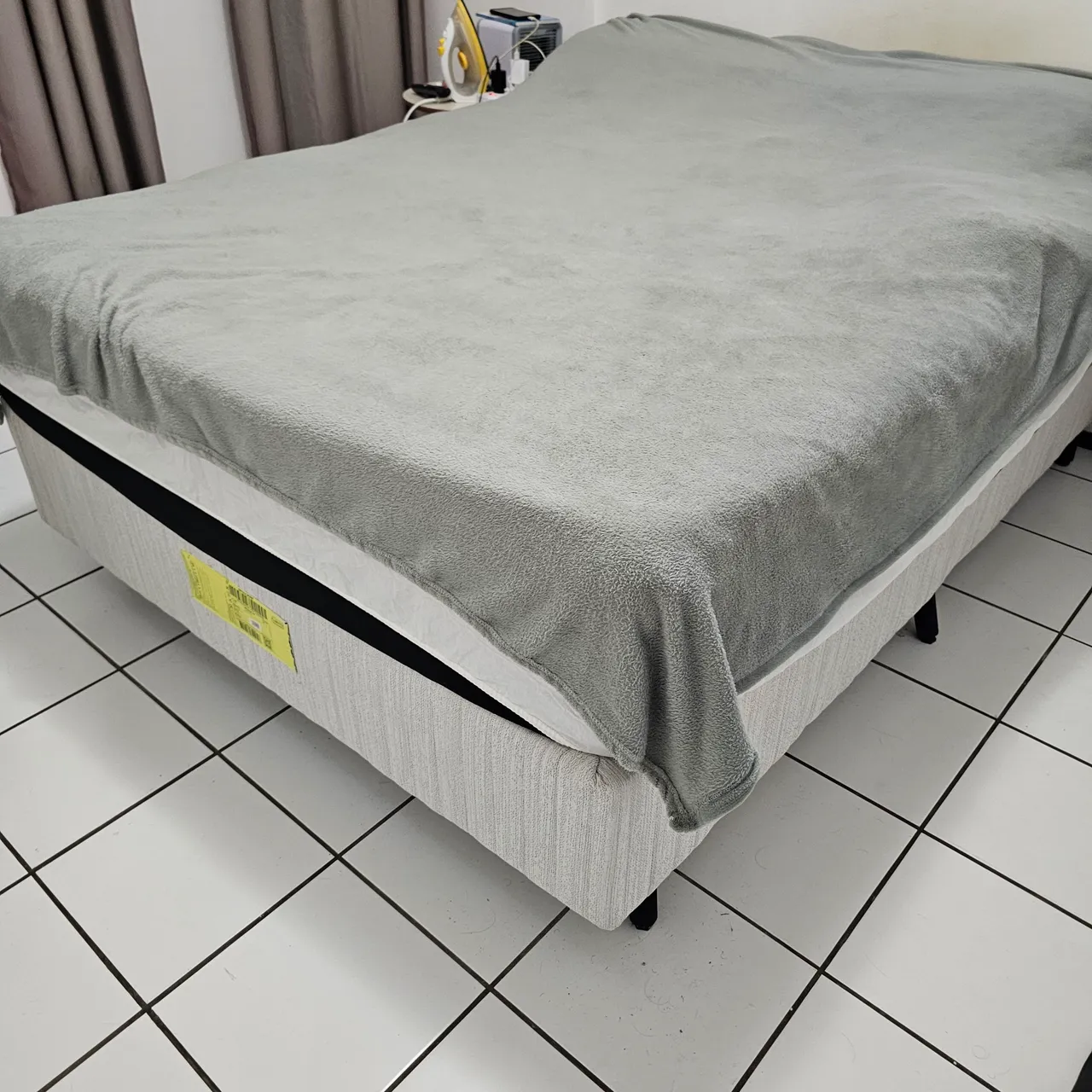 Cama Box Casal Confortável e Moderna