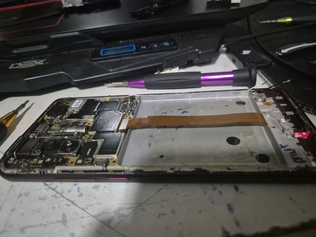Celular Motorola one iper para retirada de peças