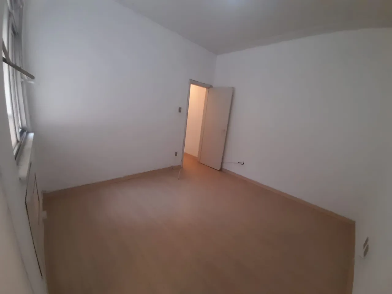 ALUGO R$1.500 quarto e sala Tijuca - RJ