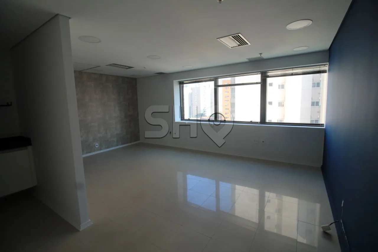 Sala à venda no Perdizes Tower, São Paulo