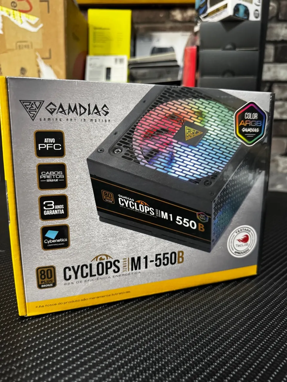 Fonte Gamdias Cyclops M1-550B 550W 80 Plus Bronze RGB