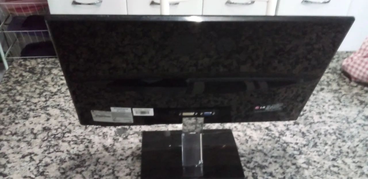 Monitor LG 20 polegadas E2060T - Foto 2