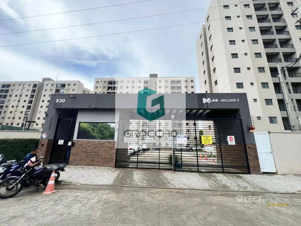 Apartamento para vender no Condomínio M.Lar Jacarey por R$368.000