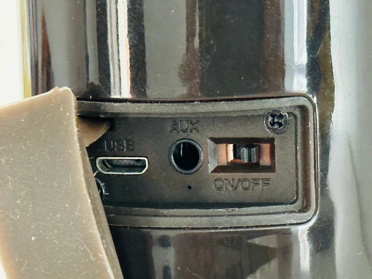 Caixa Bluetooth Som Garrafa Vivitar comprada nos Eua - Foto 4