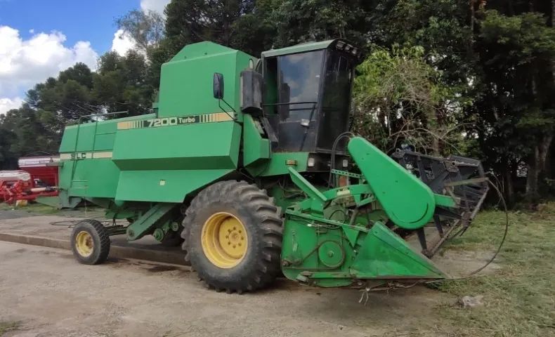 Colheitadeira John Deere - SLC 7200. Fabricação 1998 - Foto 6