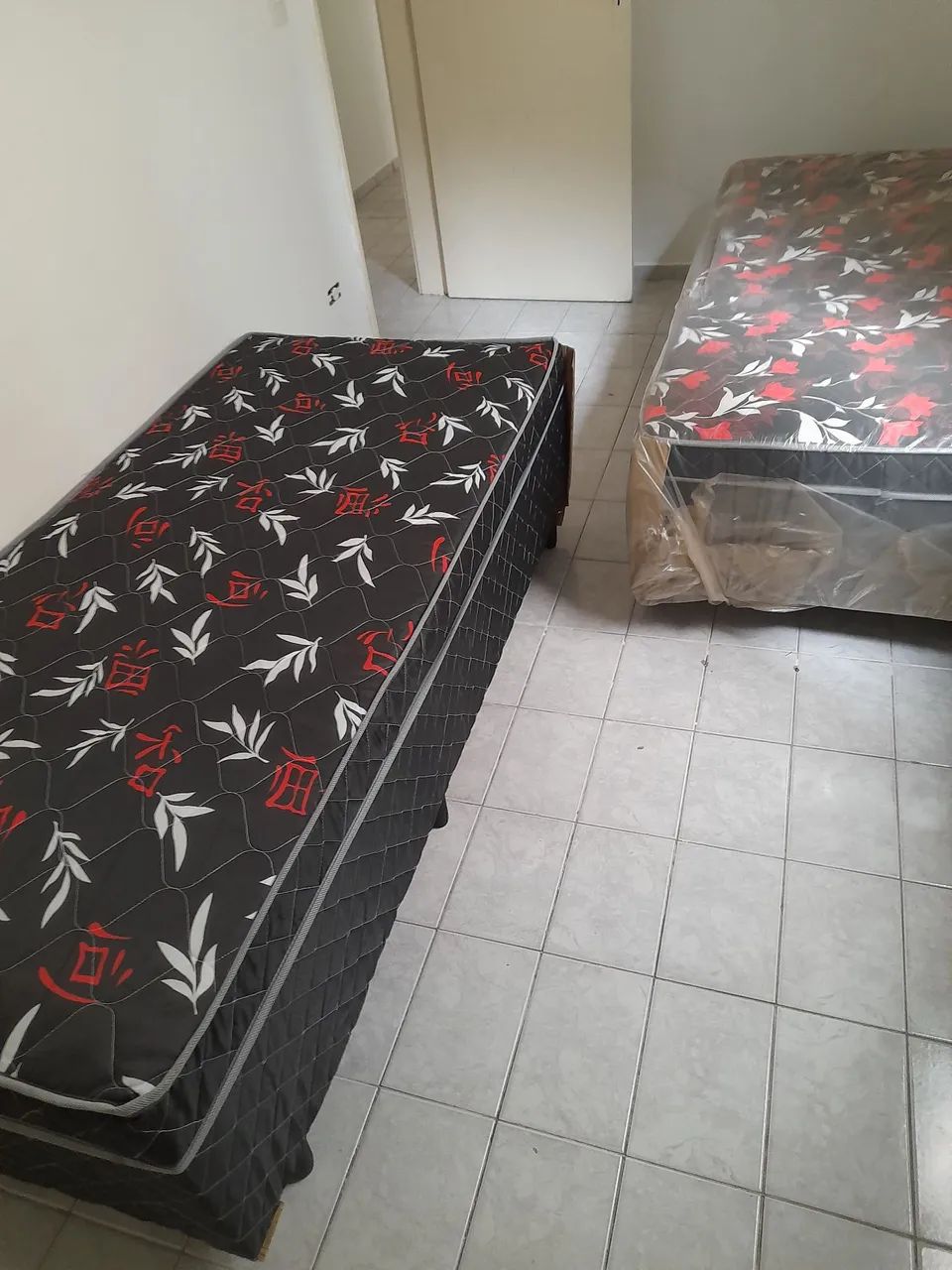 CAMA BOX CONJUGADA SOLTEIRO E CASAL EM PROMOÇÃO.  - Foto 2