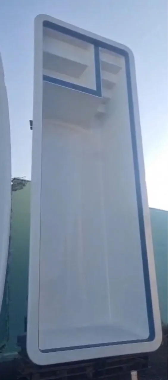 Piscina de fibra retangular