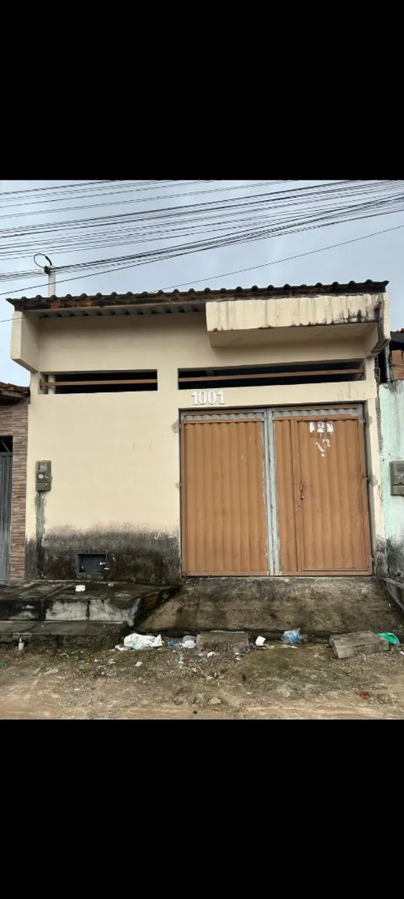 Vende casa em Teixeira de Freitas Bahia