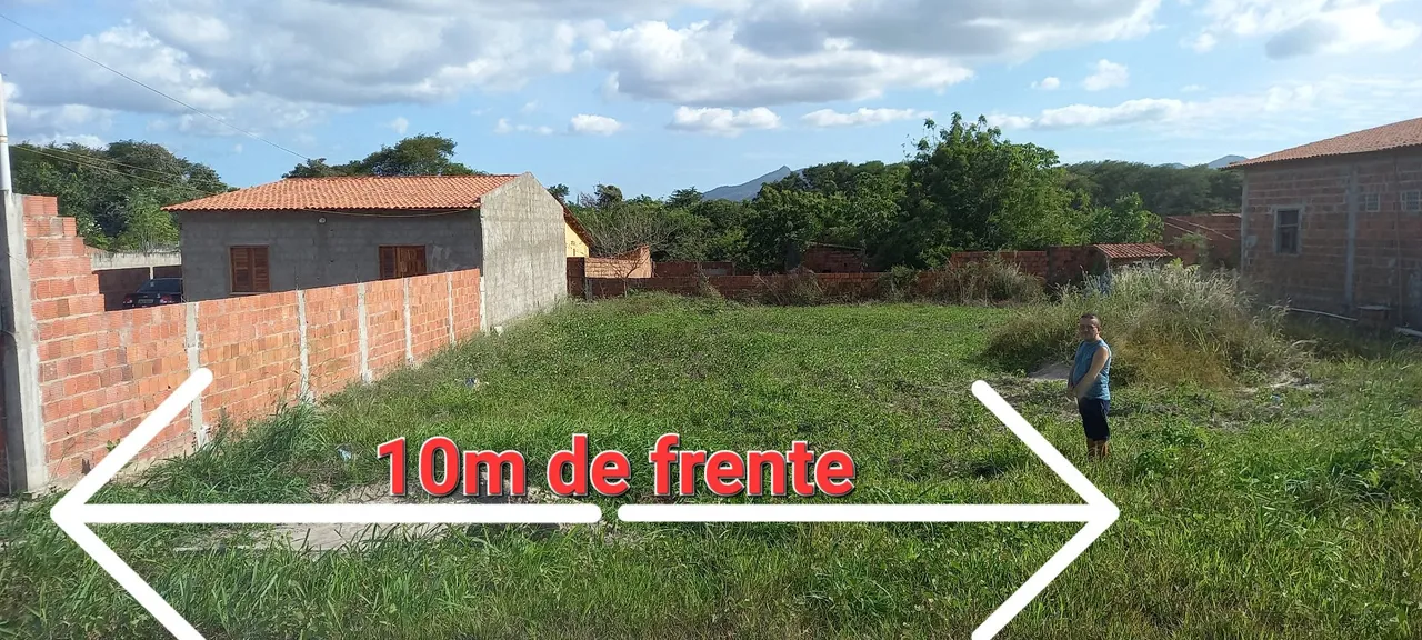 Terreno grande, 350m² em ótima localização