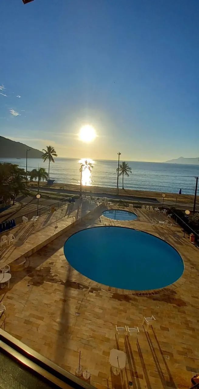 Apto frente ao Mar, Praia Martin de Sá, pé na areia, Janeiro e Carnaval com WiFi - Foto 2